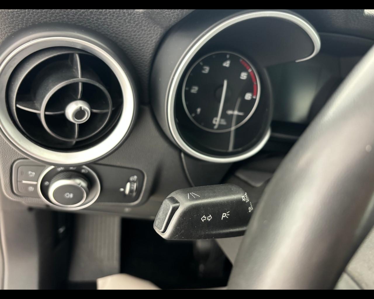 ALFA ROMEO Stelvio 2.2 t Business Q4 190cv auto