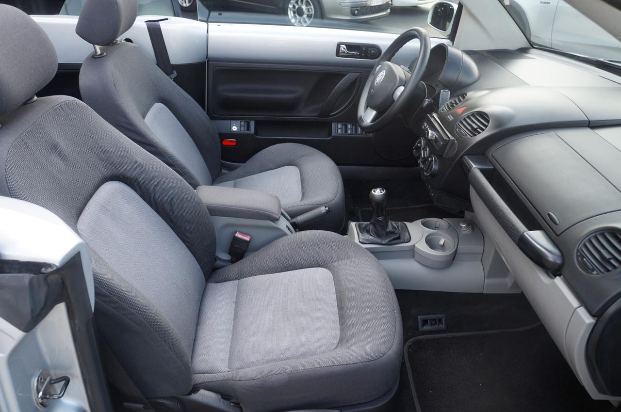 Volkswagen New Beetle 1.9 TDI 101CV Cabrio