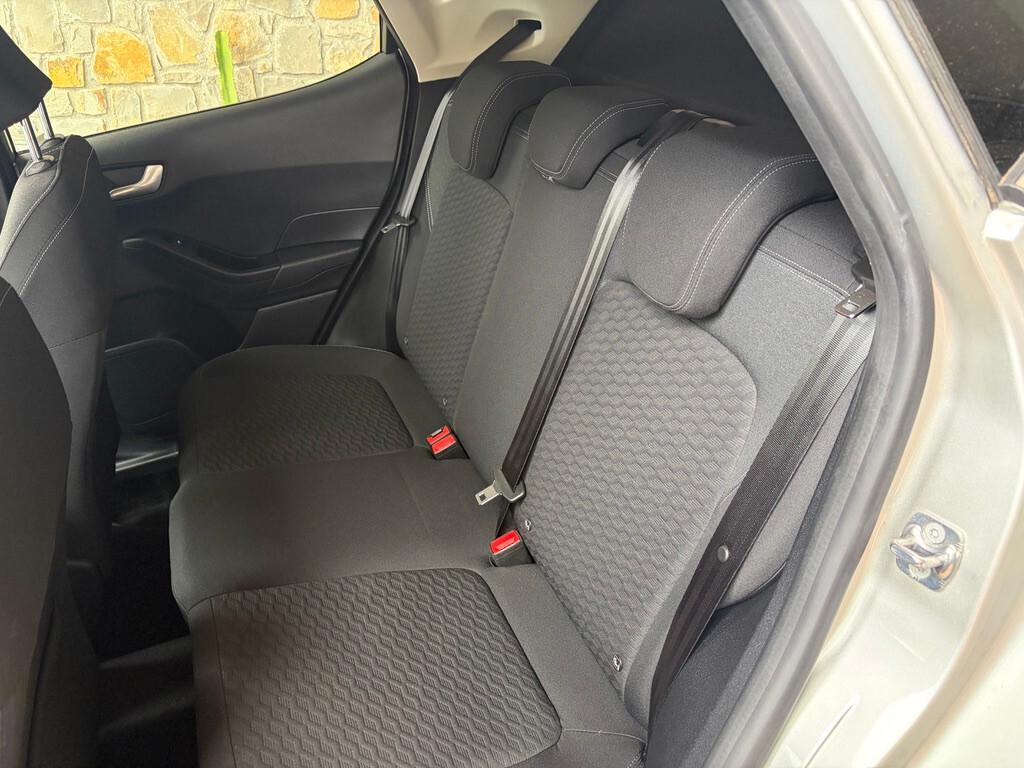 Ford Fiesta 1.0 Ecoboost Hybrid 125 CV 5 porte Titanium 2400 KM !!