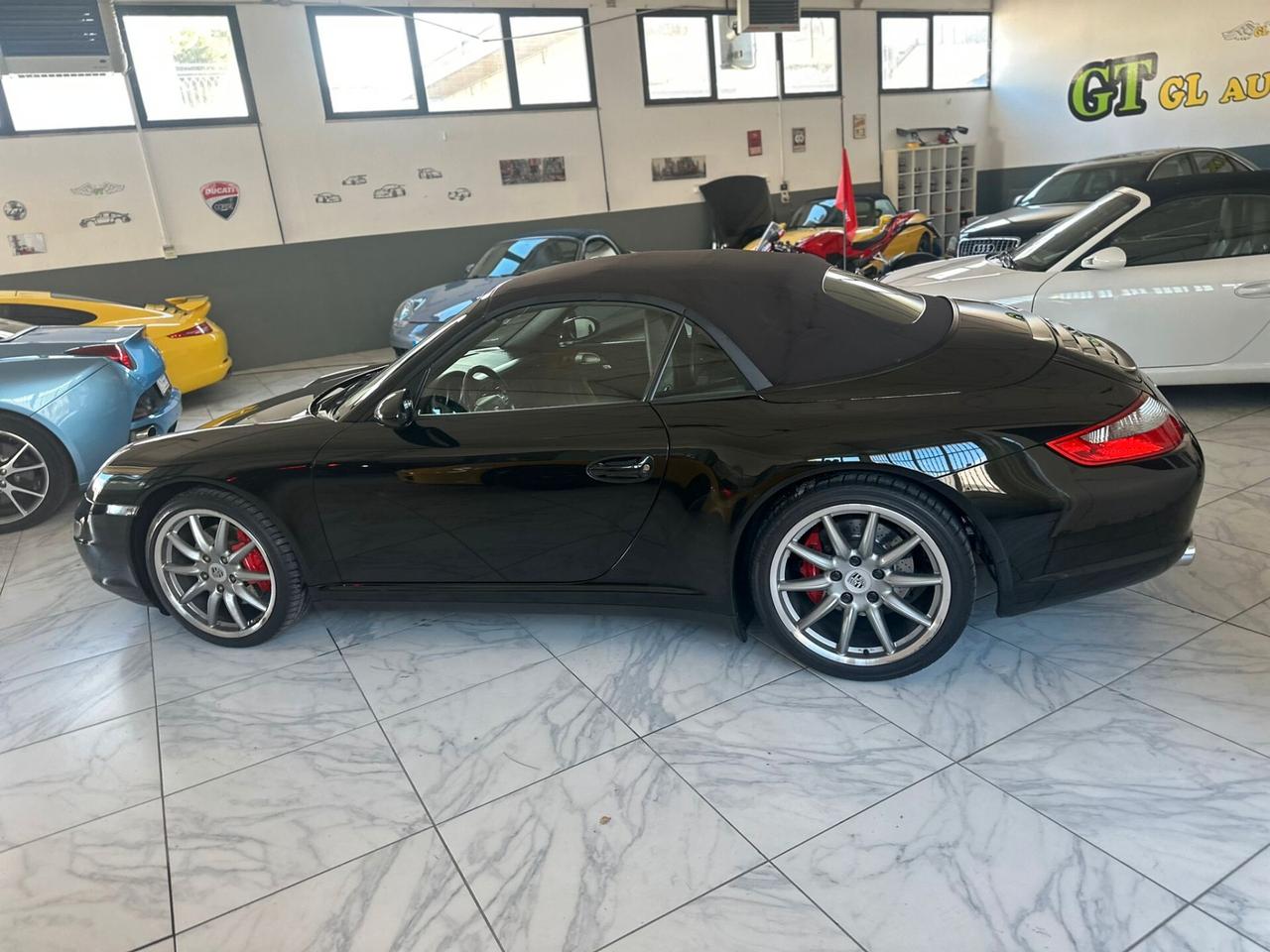 Porsche 911 Carrera 4S Cabriolet