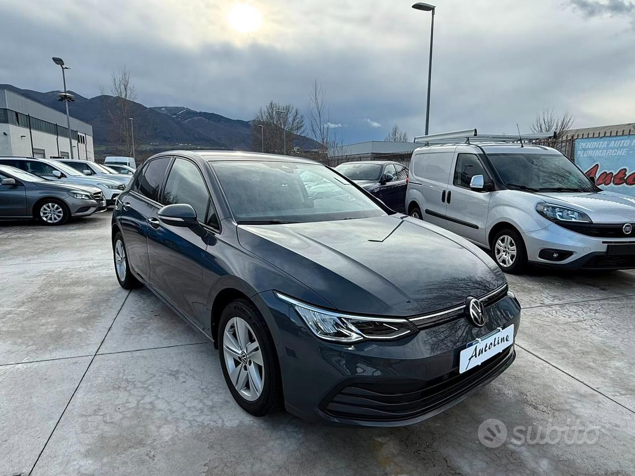 Volkswagen Golf 2.0 TDI 116cv -DSG- LIFE