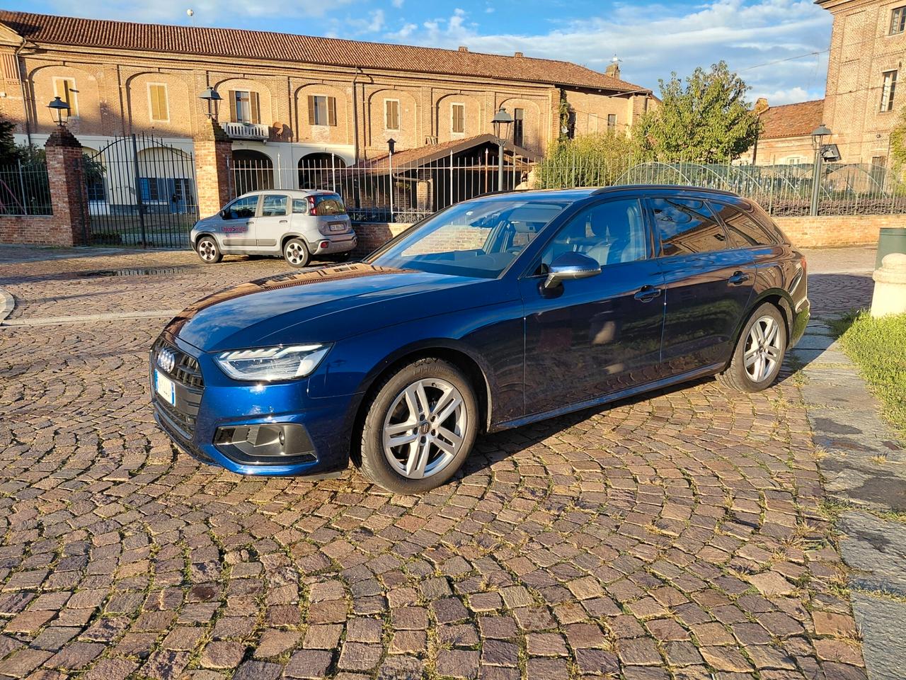Audi A4 Avant 35 TDI/163 CV S tronic Business