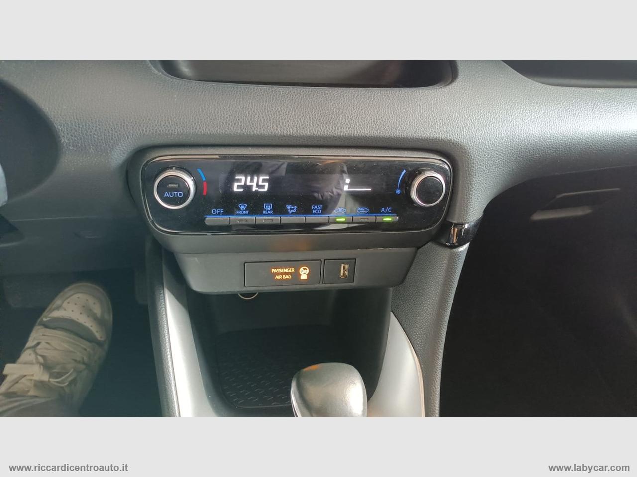 TOYOTA Yaris 1.5 Hybrid 5p. Active