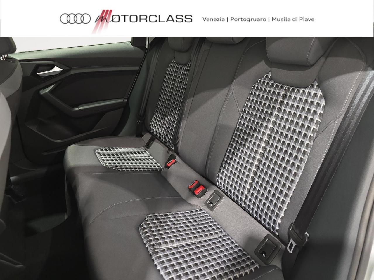 Audi A1 allstreet 35 1.5 tfsi 150cv identity contrast s tronic