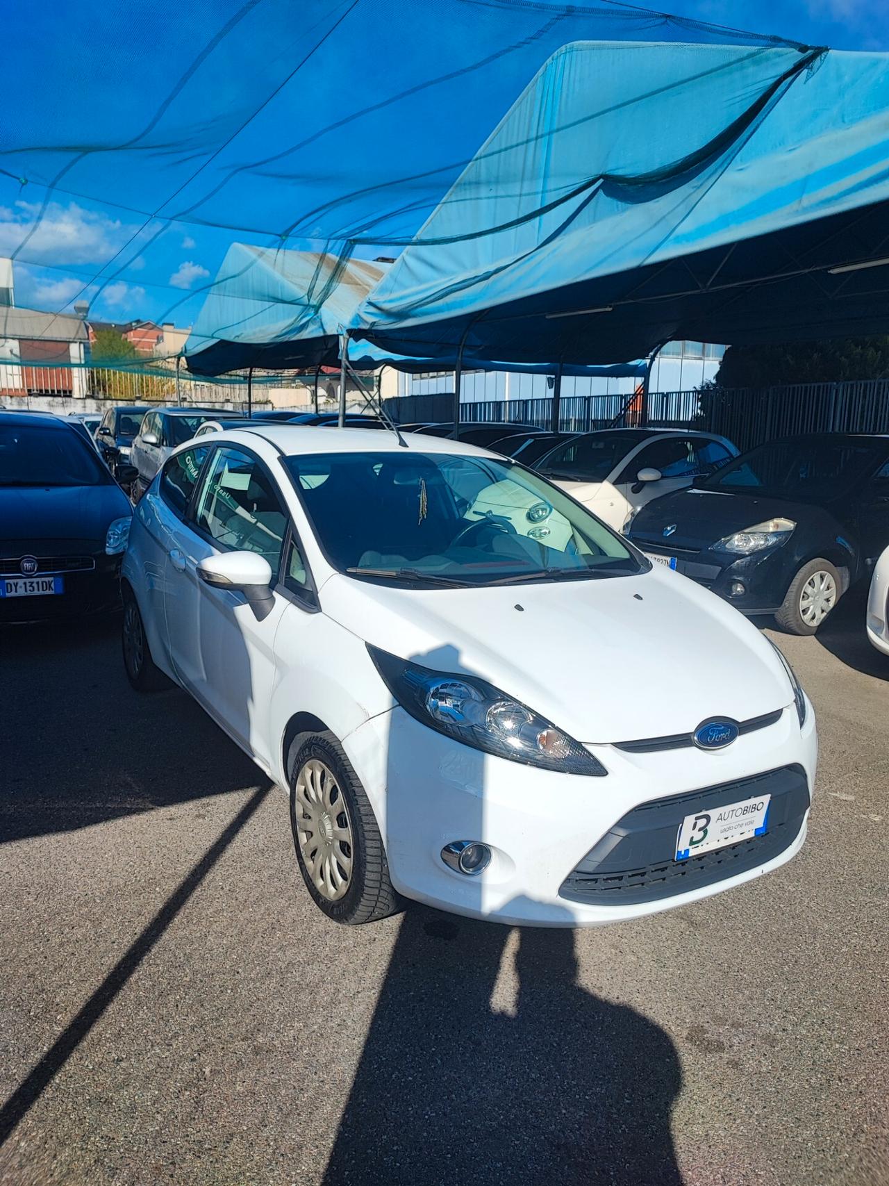 Ford Fiesta 1.4 3 porte Bz.- GPL Titanium