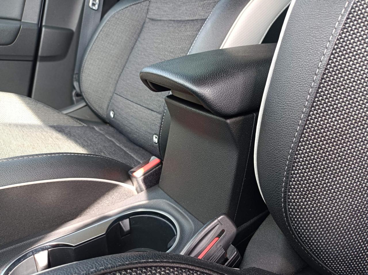 Renault Captur Plug-in Hybrid E-Tech 160 CV Intens