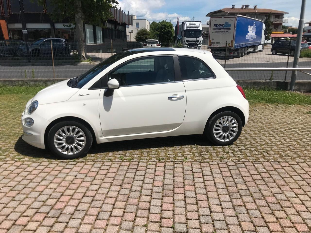 Fiat 500 1.0 Hybrid Dolcevita