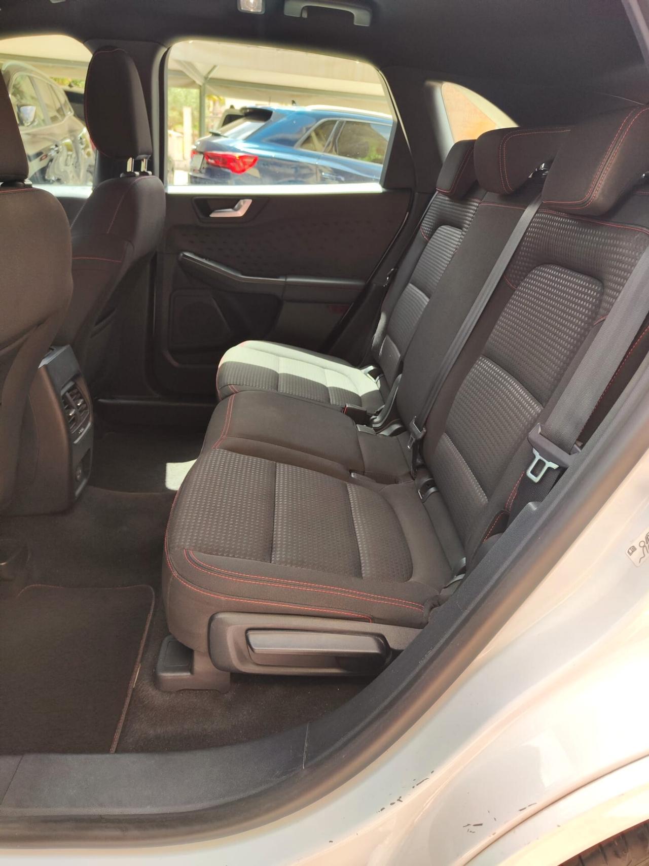 Ford Kuga 1.5 120 CV aut. ST-Line