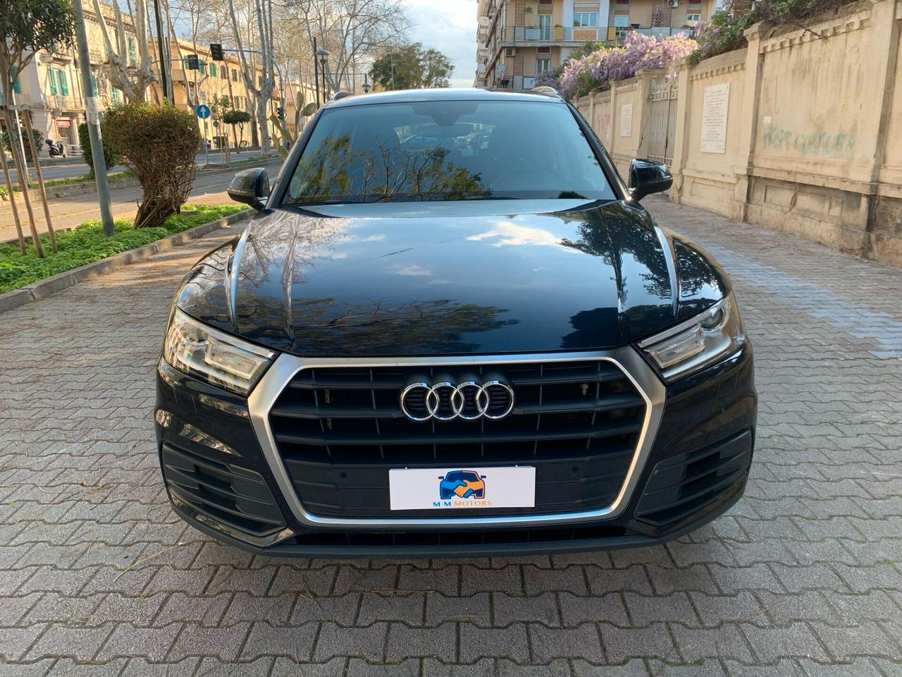 Audi Q5 35 TDI S tronic Business