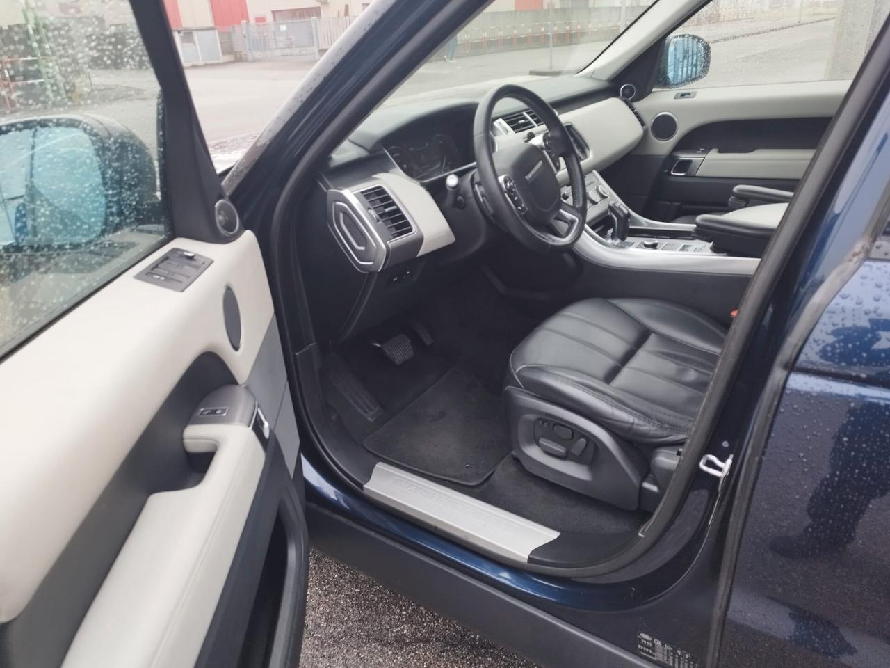 Land Rover Range Sport 3.0 TDV6 HSE Dynamic