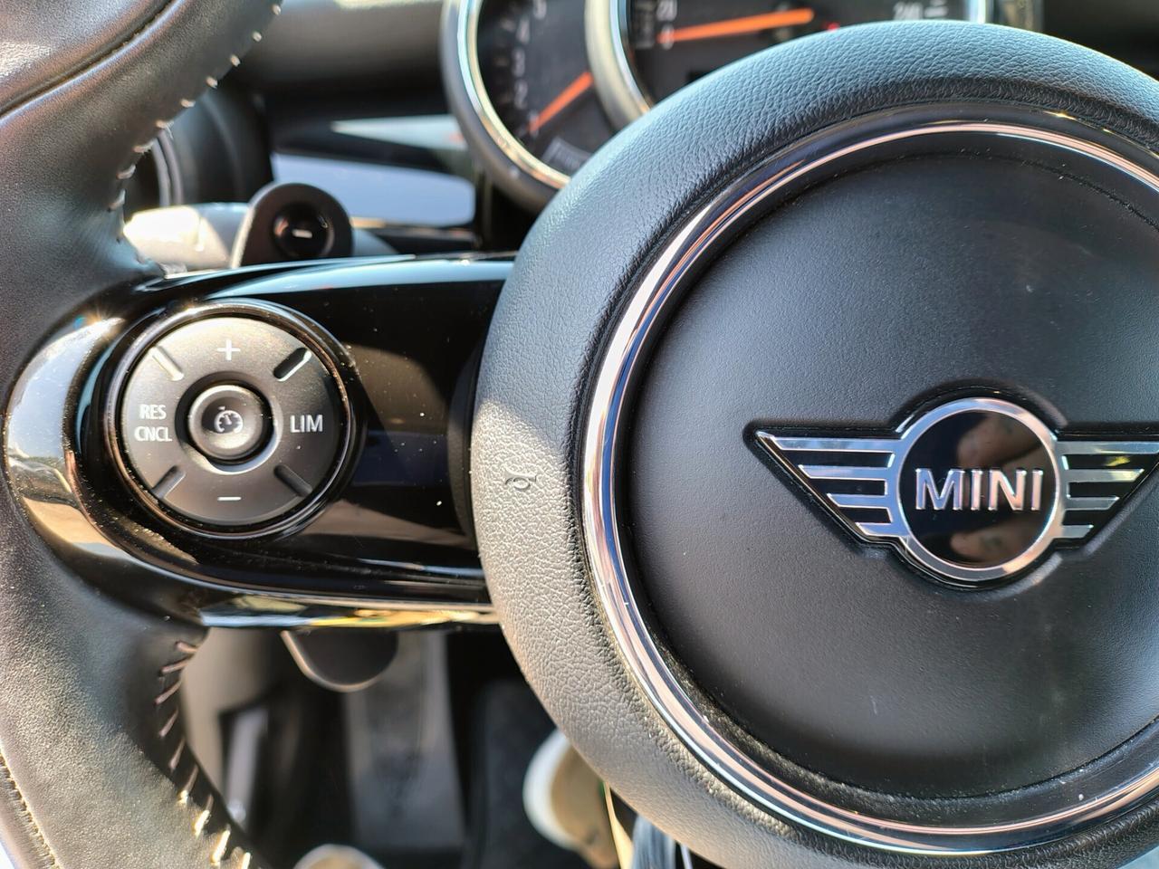 Mini Mini 2.0 Cooper SD aut. Hype
