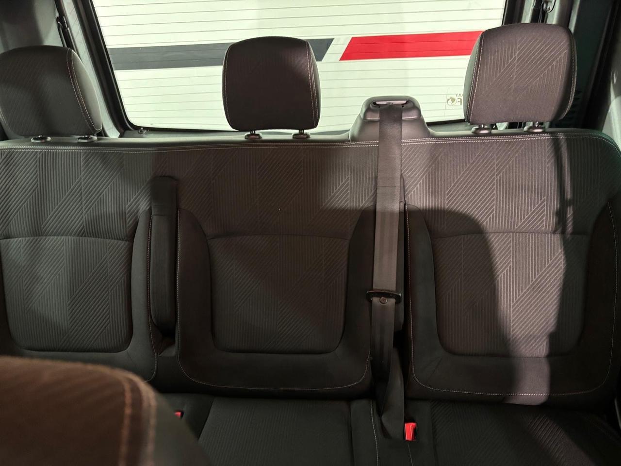 Renault Trafic *8 POSTI* EURO 6B*