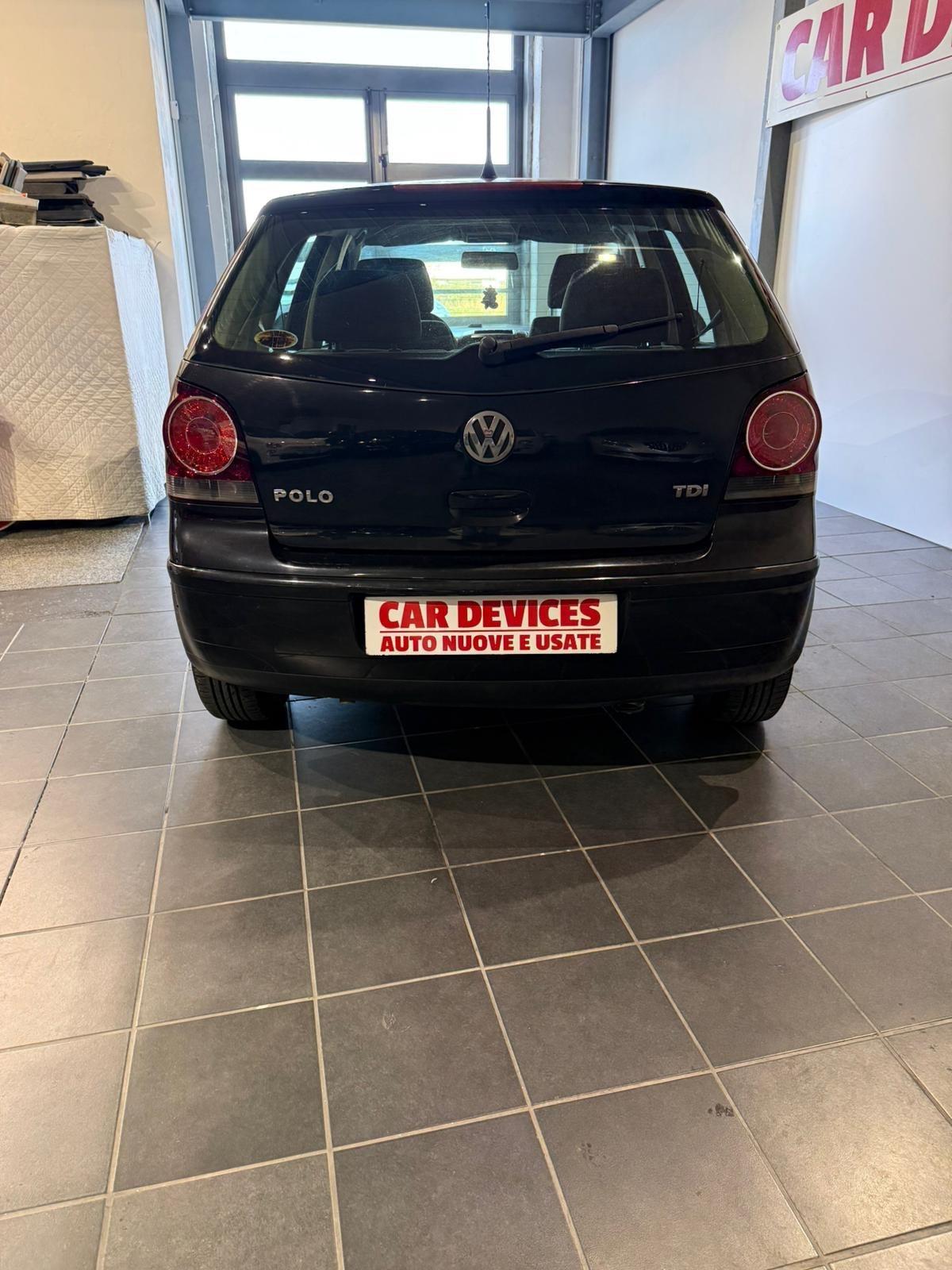 Volkswagen Polo 1.4 -NEOPATENTATI