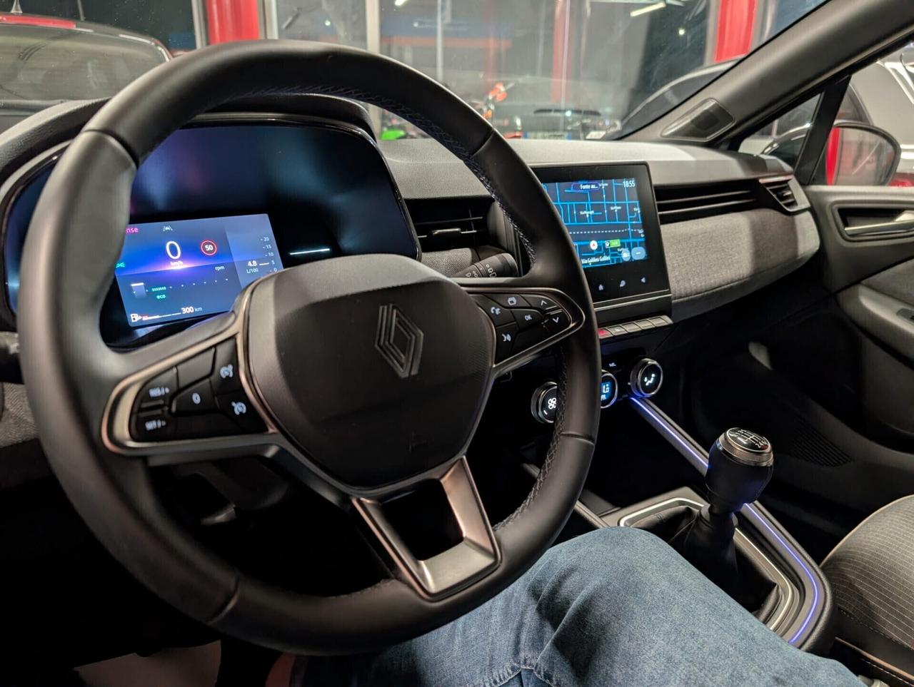 Renault Clio TCe 90 CV 5 porte TECNO FINANZIABILE