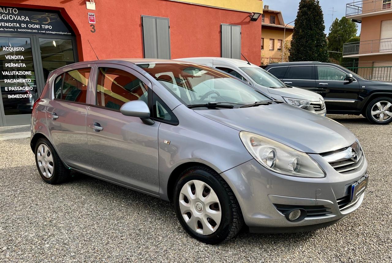 Opel Corsa 1.2 5 porte benzina