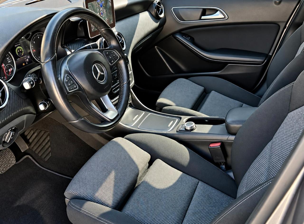 Mercedes-benz GLA 180 d Automatic Sport