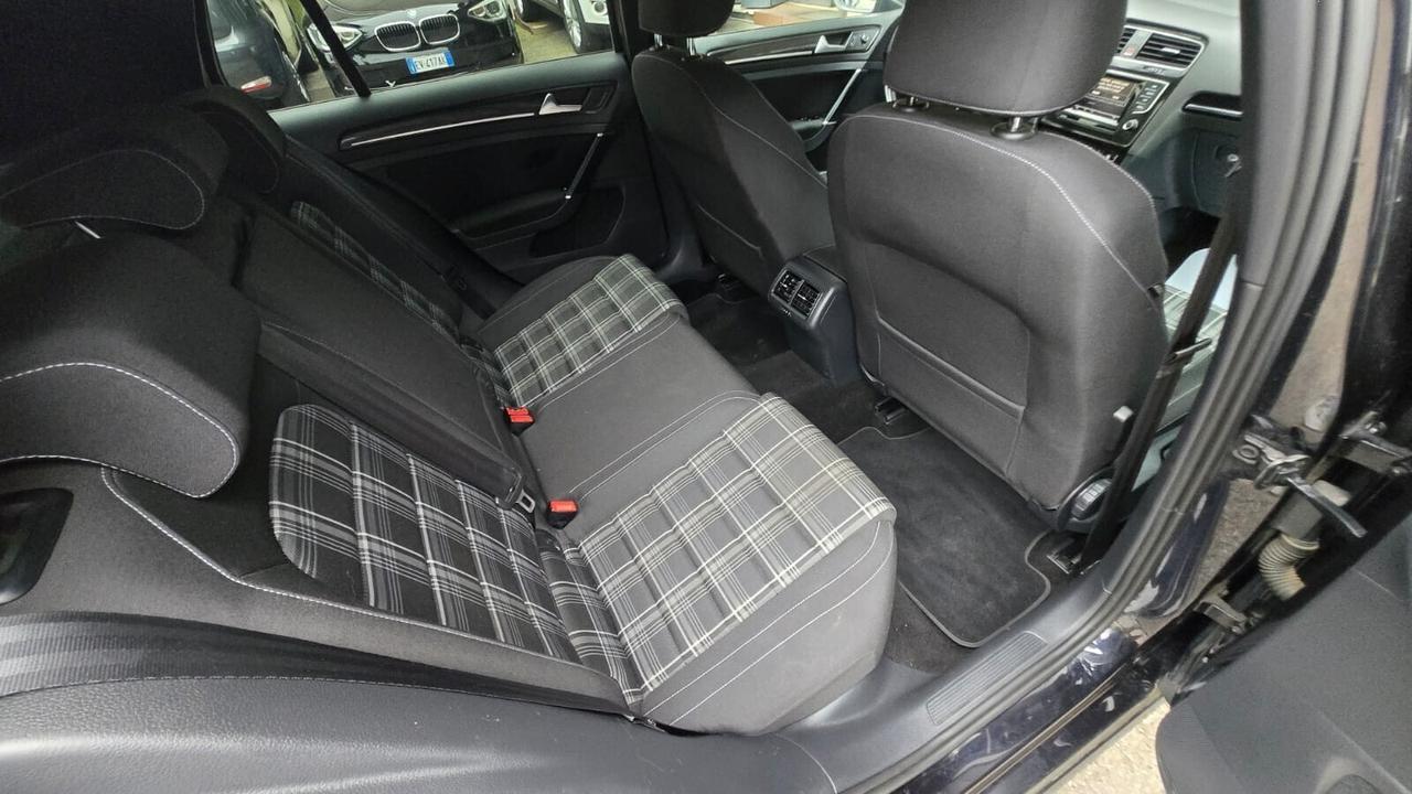 Volkswagen Golf Business GTD 2.0 TDI DSG 5p. 4 Fre