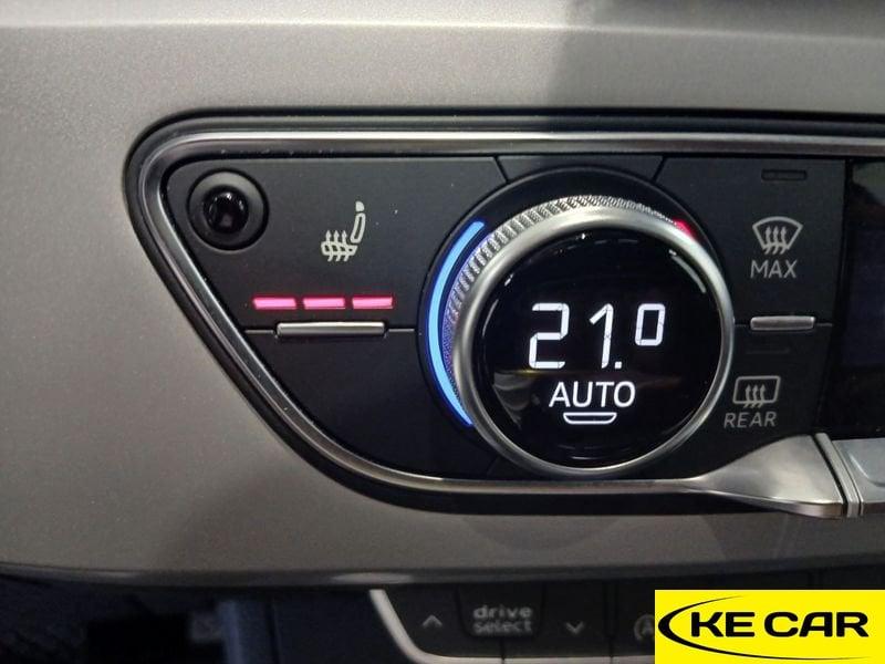 Audi A4 A4 Avant 40 tdi S line edition 204cv PELLE-TETTO