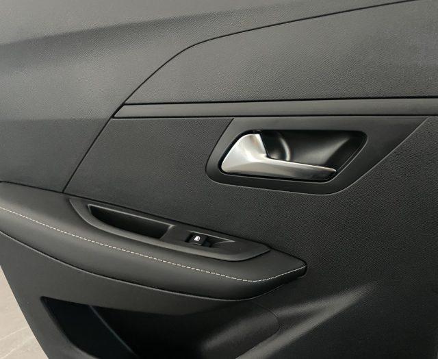 PEUGEOT 208 1.2 PureTech 100 CV Allure KM0 MY25