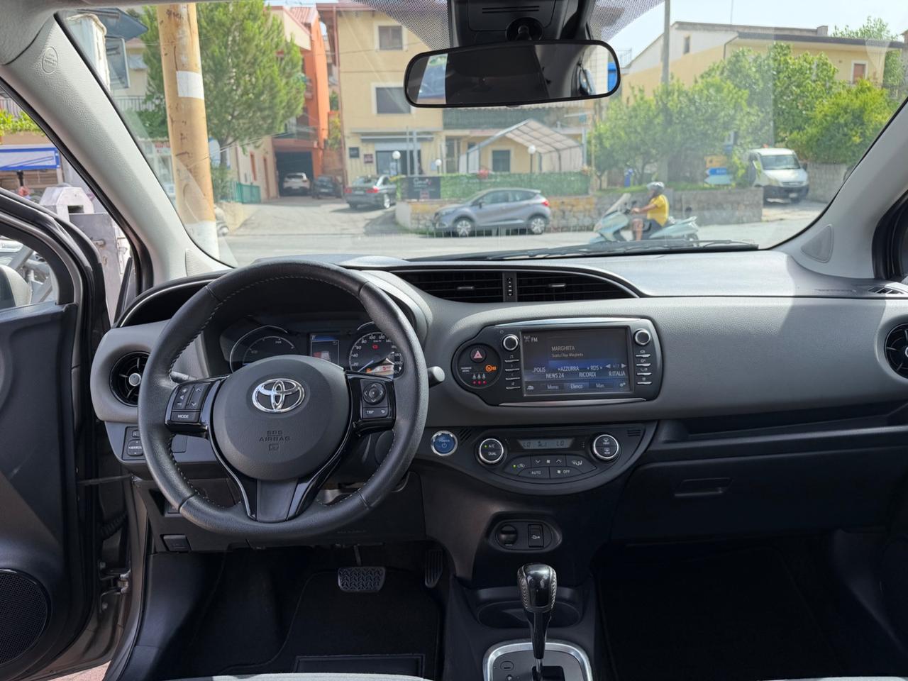 Toyota Yaris 1.5 Hybrid 5 porte Active
