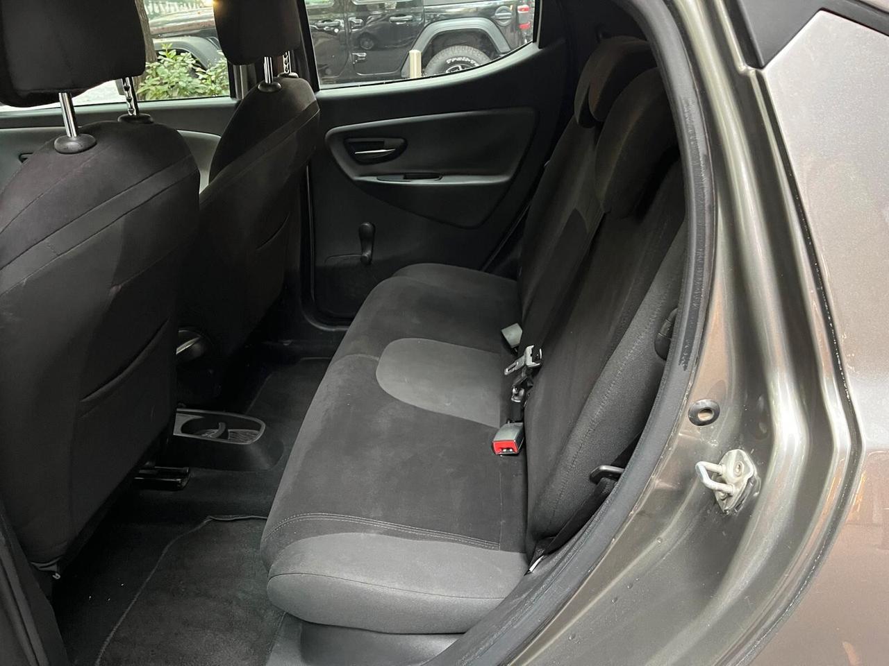 Lancia Ypsilon 1.2 69 CV 5 porte GPL Ecochic Gold