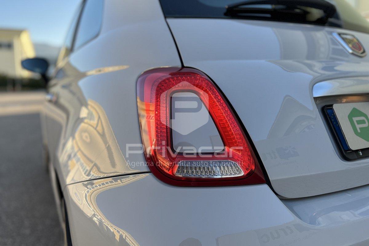 ABARTH 500 1.4 Turbo T-Jet Custom