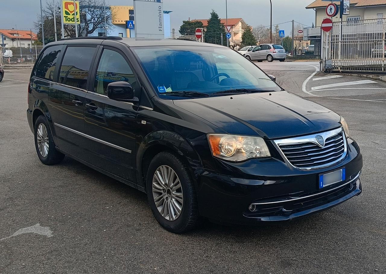 Lancia Voyager 2.8 Turbodiesel Platinum 163 CV