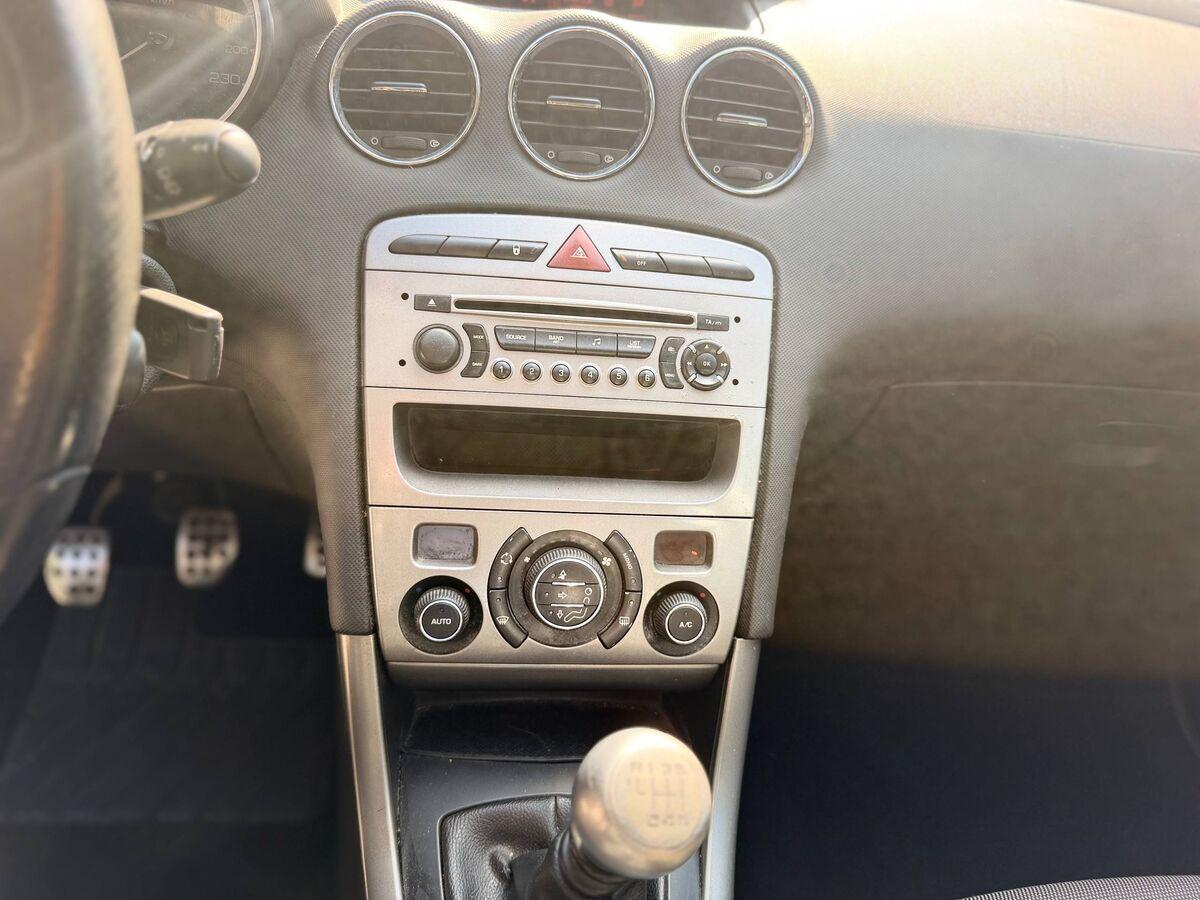 Peugeot 308 2.0 hdi 16v Sportium 140cv 5p