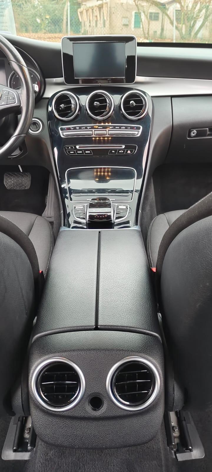 Mercedes-benz C 180 d Auto Premium