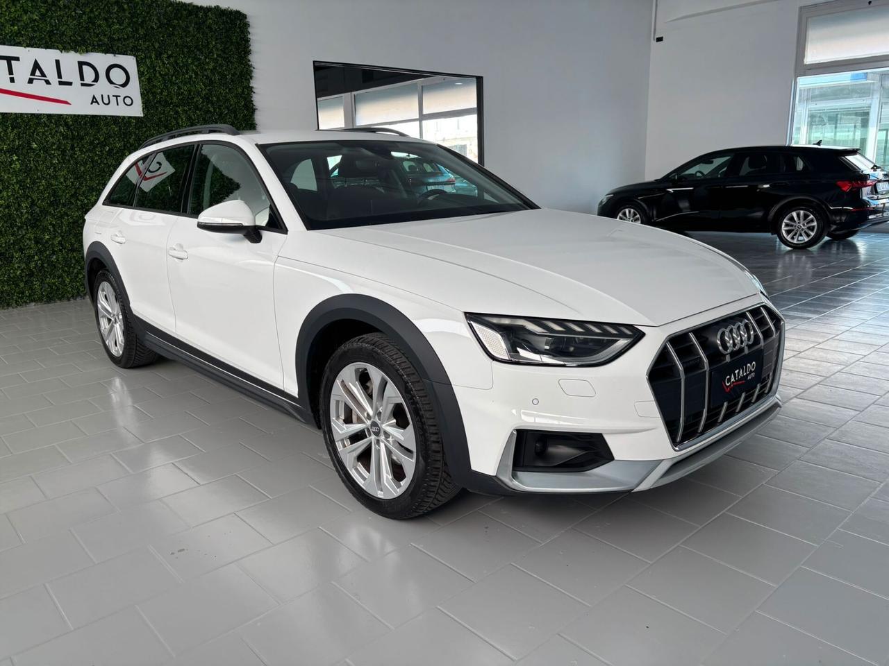 Audi A4 allroad 40 TDI 190 CV S tronic Identity Contrast