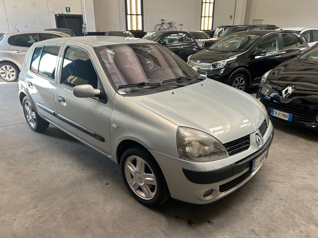 Renault Clio Nokia 1.2 benzina 75cv