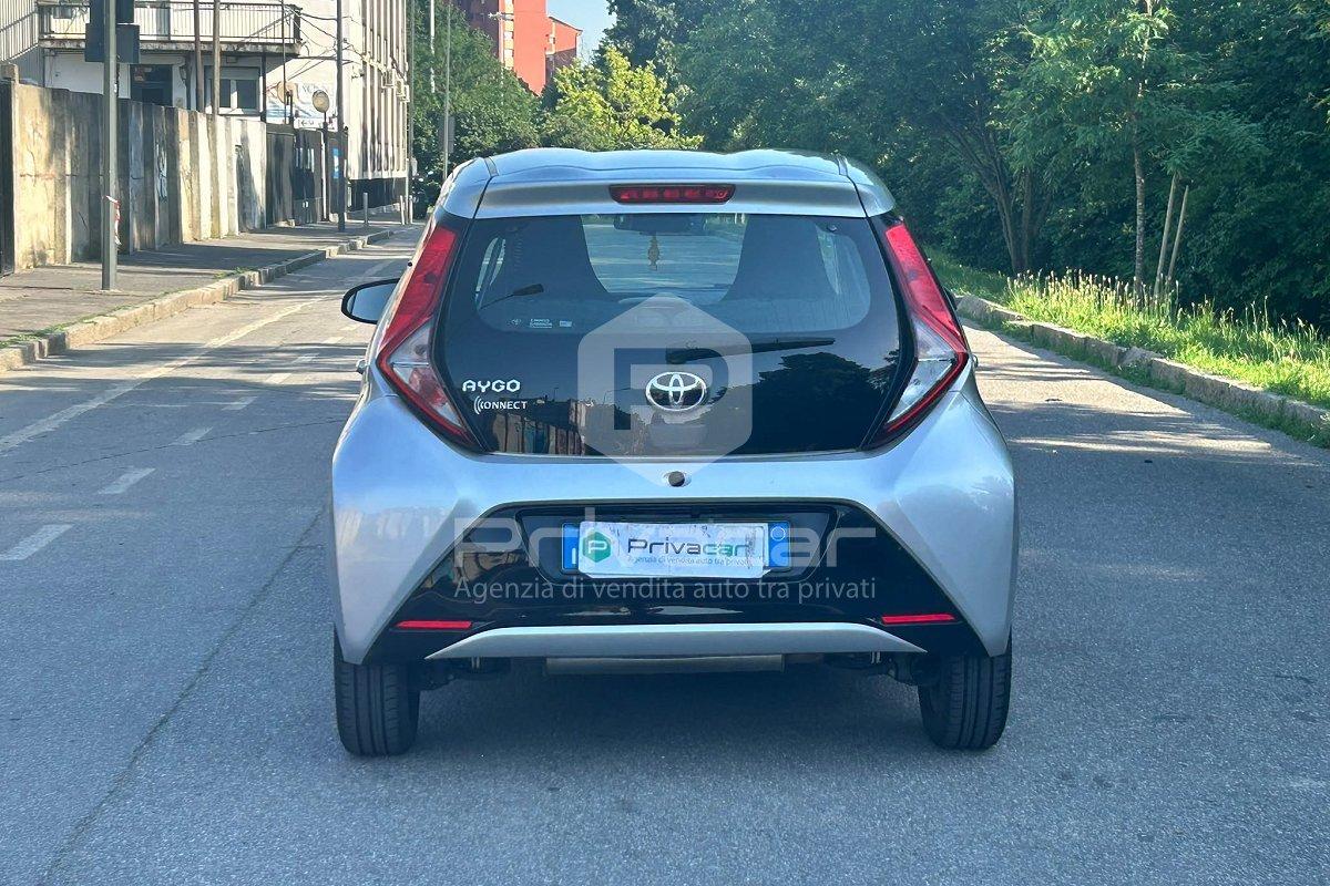 TOYOTA Aygo Connect 1.0 VVT-i 72 CV 5 porte x-cool