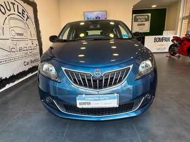 Lancia Ypsilon III 1.0 firefly hybrid Silver Plus s&s 70cv