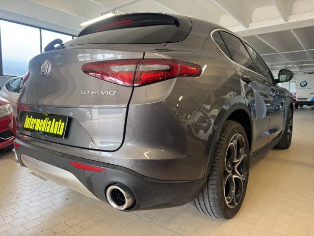 ALFA ROMEO Stelvio 2.2 Turbodiesel 210CV Q4 Lusso UNI PROP.