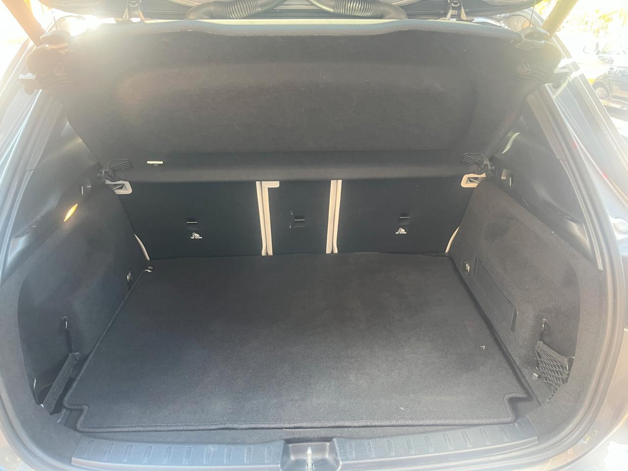 Mercedes-benz GLA 200 Automatic Sport
