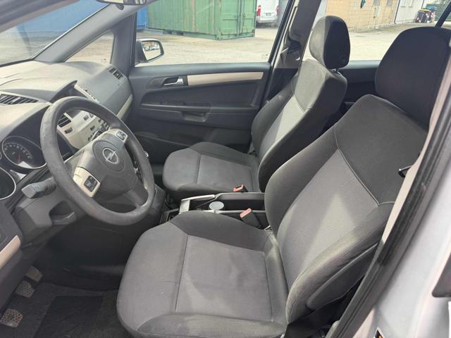 OPEL Zafira 1.6 16V VVT Cosmo senza nessun lavoro da fare