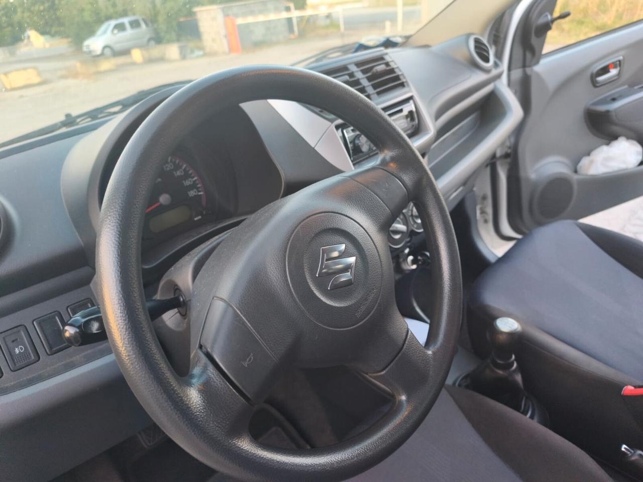 Suzuki Alto 2014---1.0 Benzina Neopatentati