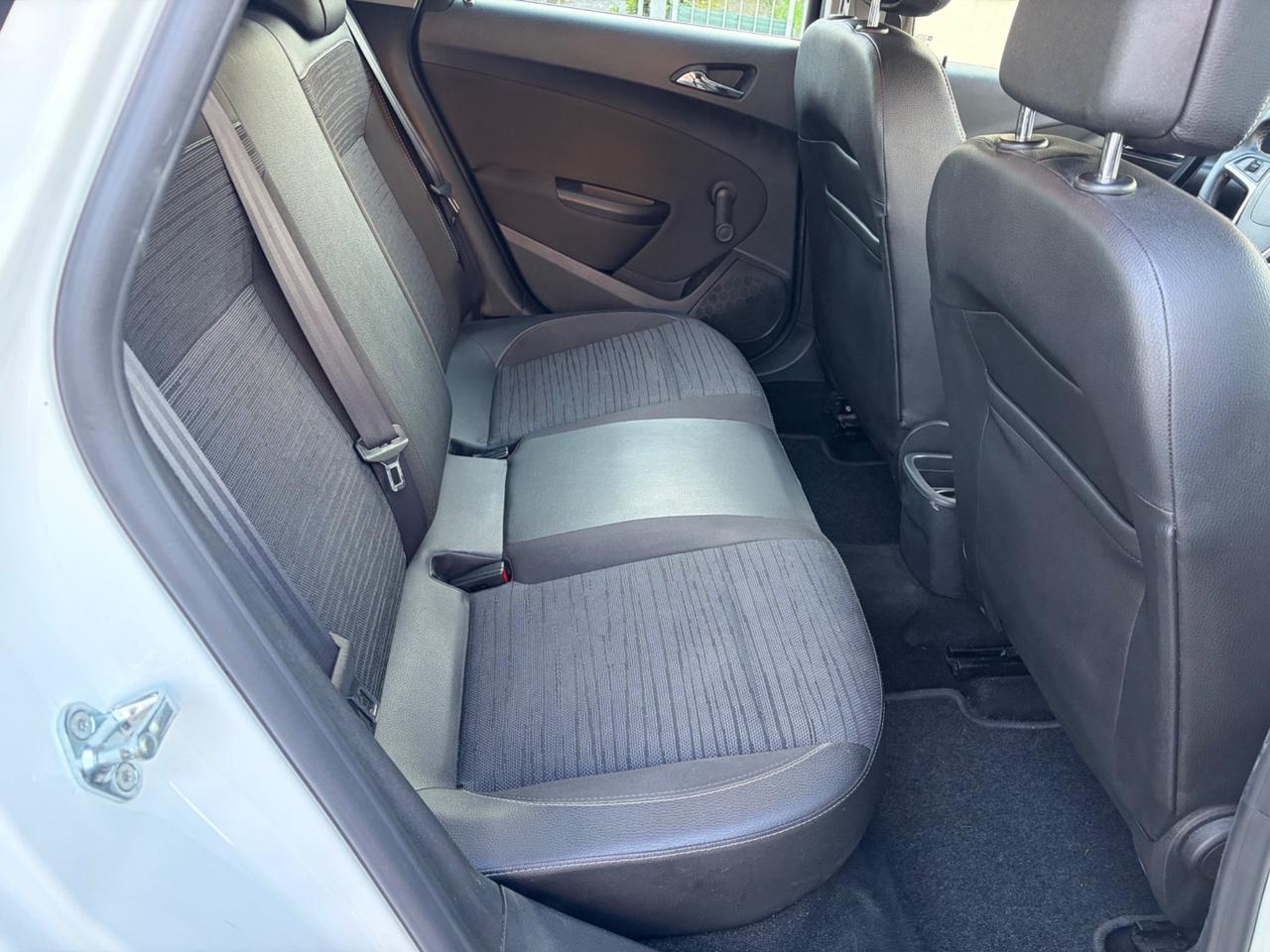 Opel Astra 1.4 Turbo 140CV 5 porte GPL Tech Electiv Euro6