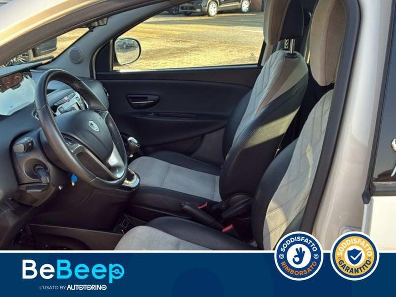 Lancia Ypsilon 1.2 PLATINUM 69CV MY16