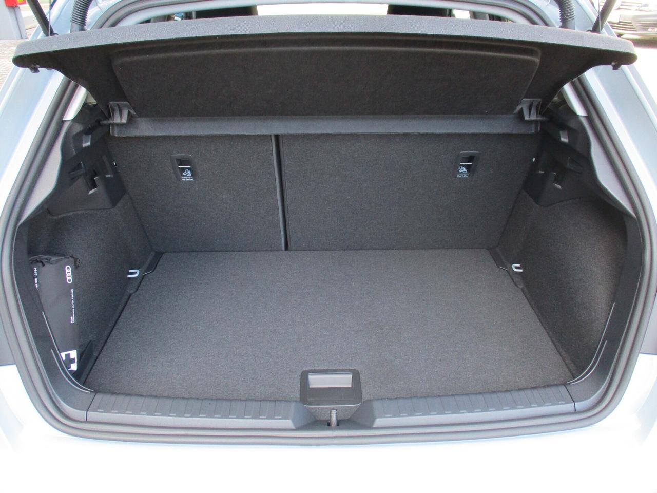 Audi A1 allstreet 30 TFSI S tronic Business