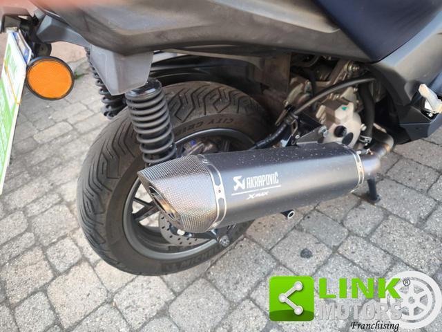 YAMAHA X-MAX 300 s