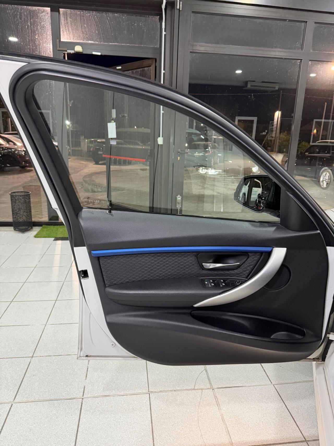 Bmw 320 320d xDrive Touring Msport