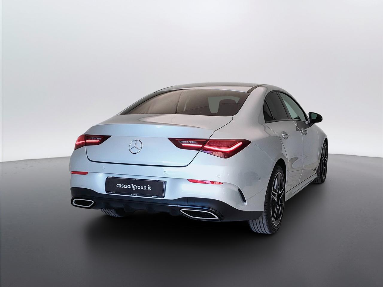 Mercedes-Benz CLA Coupe - C118 2023 - CLA Coupe 200 d AMG Line Premium auto