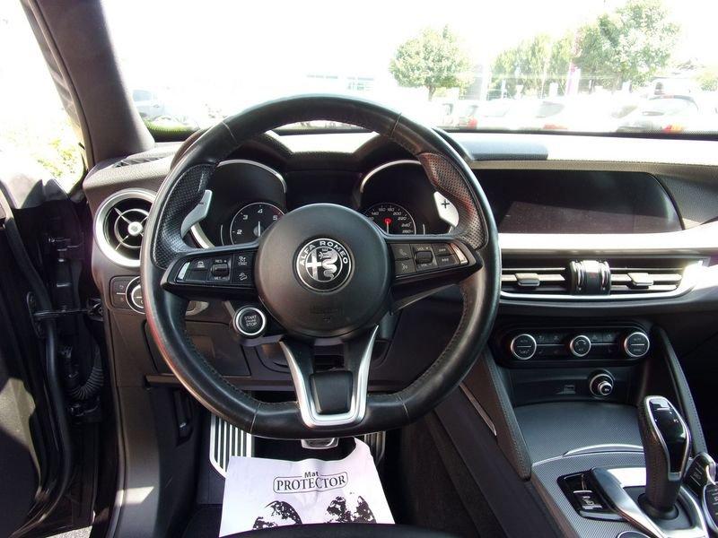Alfa Romeo Stelvio 2.2 Turbodiesel 210 CV AT8 Q4 Veloce