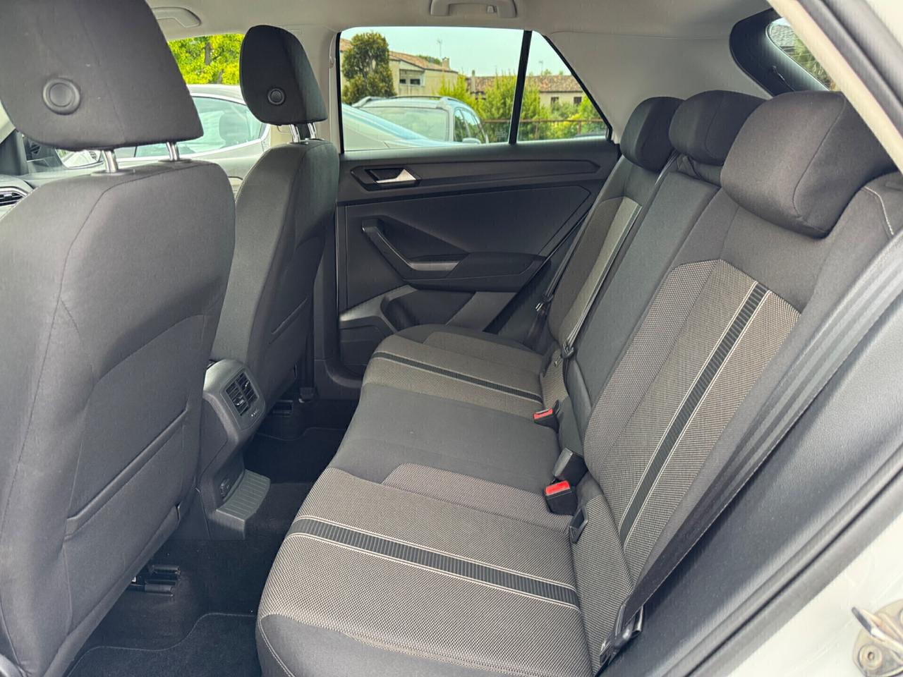 Volkswagen T-Roc 2.0 TDI SCR 150 CV DSG Business BlueMotion Technology