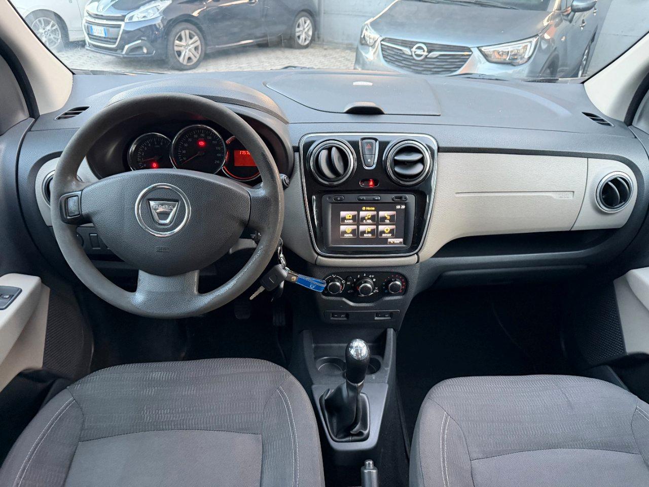 Dacia Lodgy 1.6 Laureate 85cv NAVI+PDC+CLIMA