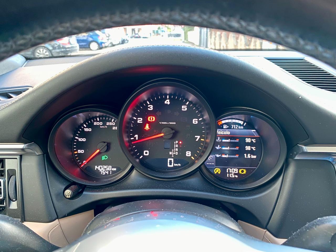 Porsche Macan 2.0 245cv pdk