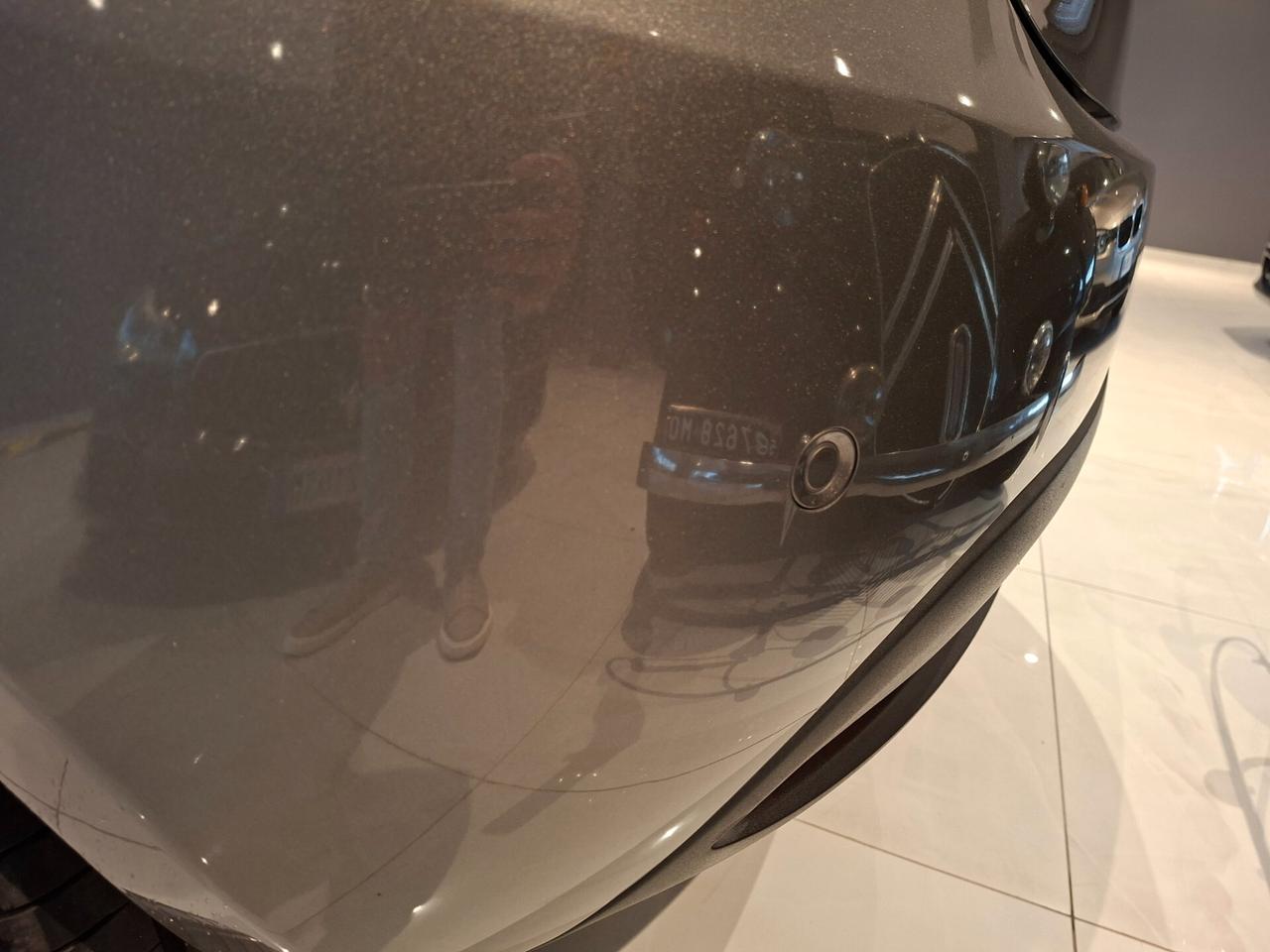 Lancia Ypsilon 1.0 Hybrid Neopatentati 2021