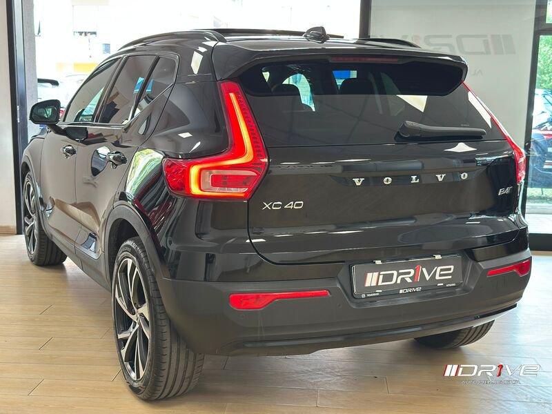 Volvo XC40 XC40 B4 AWD Geartronic R-design