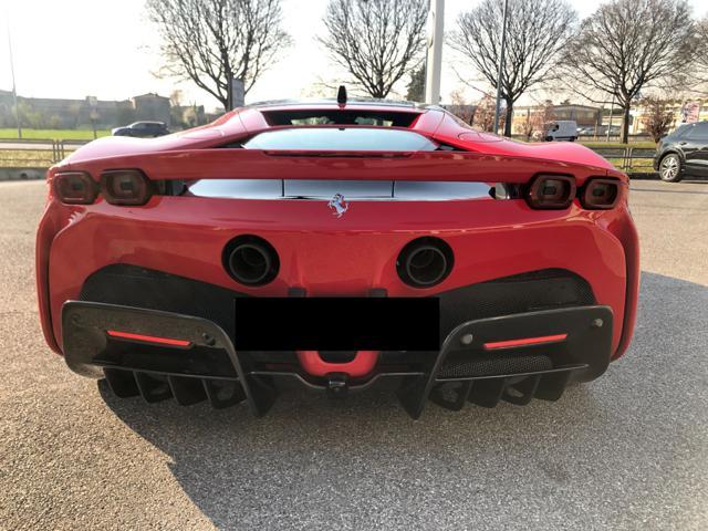 FERRARI SF90 Stradale IVA ESPOSTA- POSSIBILE SUBENTRO LEASING